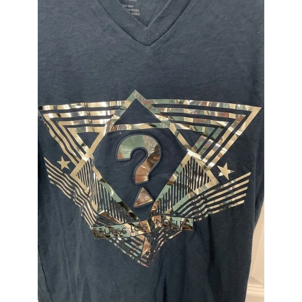Guess Men's Graphic V-Neck T-Shirt - Picture 4 of 4